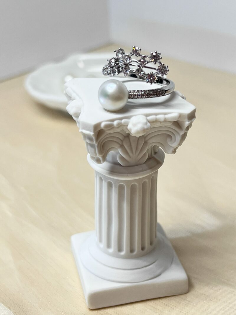 Regal Crown Pearl Ring - Image 2