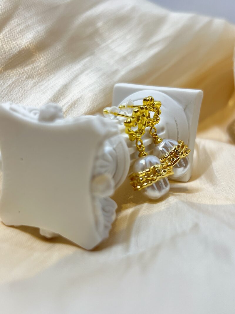 Baroque Pearl Denise Drops - Image 4